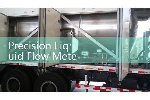 Precision liquid flowmeter